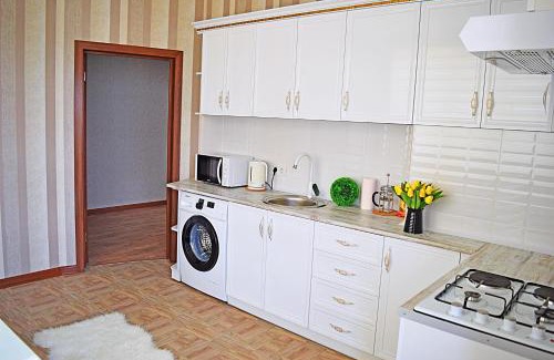 Bishkek Apartment | Bishkek Sunny Apartment in the center