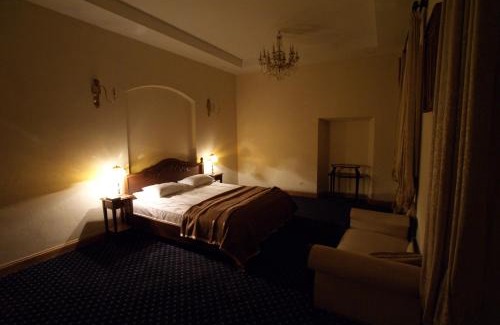 Kuciai Hotel | Bistrampolis Manor