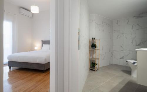 Omonia Apartment | Bivium Suites by LobbySquare
