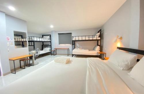 Bung Khong Long Bed & Breakfast | BKL Happy World