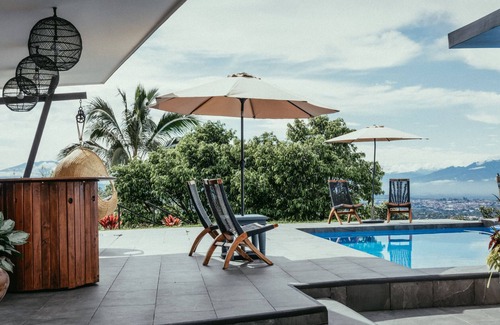 Poas Volcano National Park Villa | Blübambu Mountain Villas