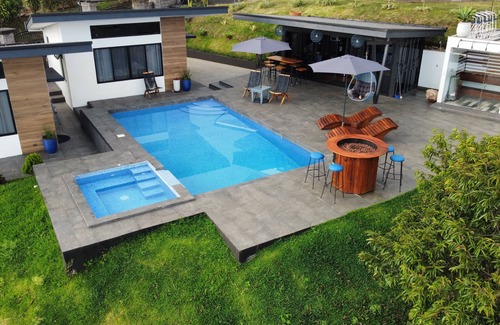 Poas Volcano National Park Villa | Blübambu Mountain Villas