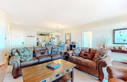 Sugar Mountain Apartment | Black Bear Overlook