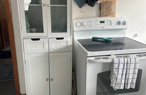 Gilman Cottage | Black Point Beach Club Cottage Rental
