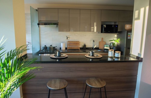Cochabamba Apartment | Black Soul Apt - Sky