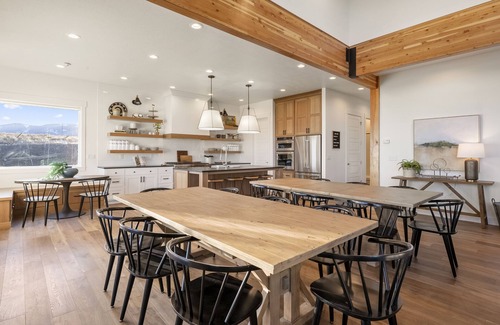 Fish Haven Cabin | Black Timer Lodge (Sleeps 36) by Bear Lake Luxury Rentals