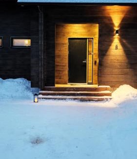 Sirkka Ski Chalet | Black Work Levi Ahde