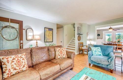 Blacksburg House | Blacksburg Hideaway with Hot Tub about 5 Mi to Campus!