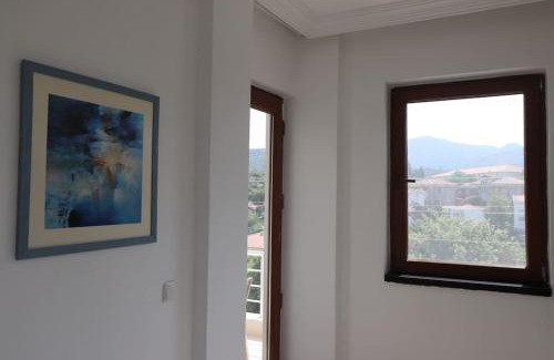 Datca City Center Apartment | Blackwood Flava Cora