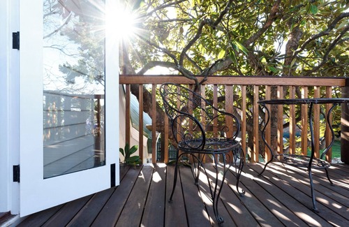 Evandale Apartment | Blackwood Tree Barn Conversion with Parking & Wifi