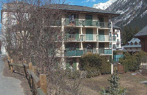 Chamonix City Centre Apartment | Blanc Neige