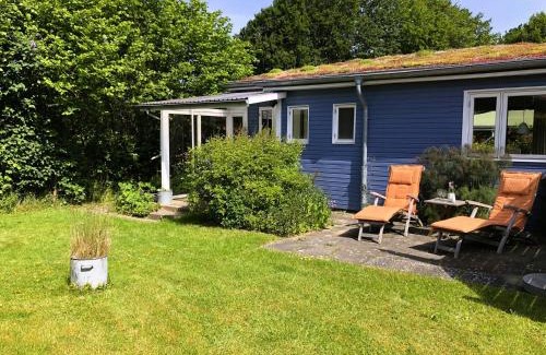 Langballigholz House | Blaue Pause - Offline-Häuschen mit Garten und Kamin