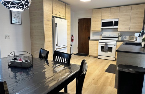 Norwalk House | "Blessed Beyond Measure" Peaceful & Clean 3 BR with 2 BA house