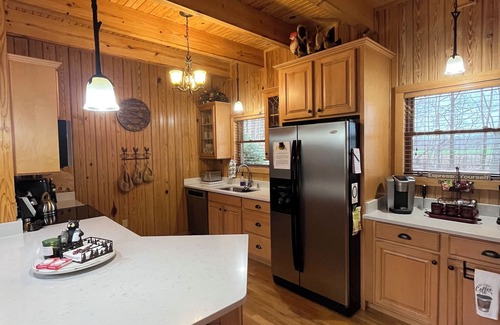 Scottsville House | BLESSING BY THE LAKE Lakefront Cabin w/DOCK, Lake View and 2 Master Suites!