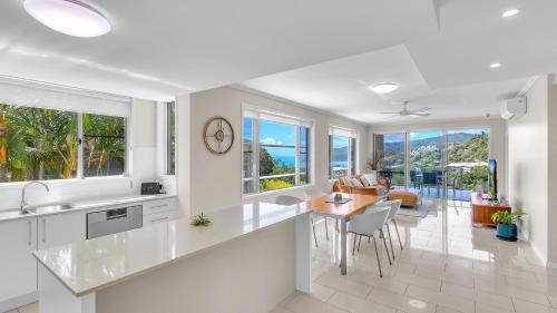 Airlie Beach Apartment | Bliss on Summit