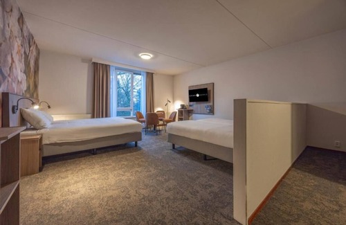 Berg en Dal Hotel | Blissful Nature Vibes with Spa & Pool Access! Free Parking
