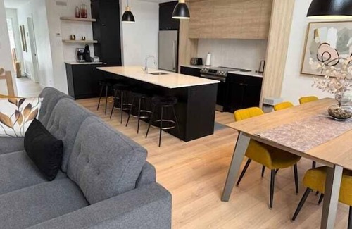 Shannon Ski Chalet | Blom (Dahlia 2) | Family Comfort in the Forest | Spa & Pool Table