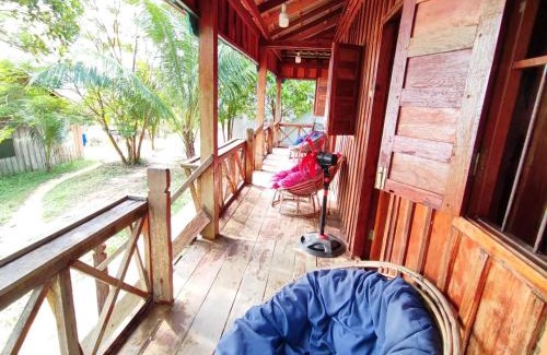 Koh Rong House | Blondies Koh Rong Bungalow