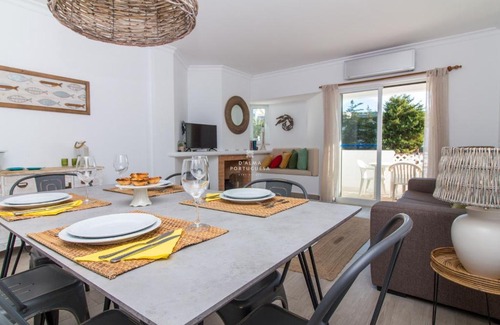 Albufeira Apartment | Blue Apartment Balaia Space - By Dalma Portuguesa