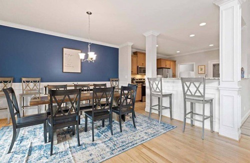 Catawba House | Blue Bayou: Luxury Lake Norman Retreat - Private Pool, Hot Tub, Deep Water Dock