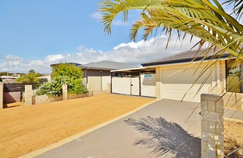 Kalbarri House | Blue Beard's Hideaway - Kalbarri, WA