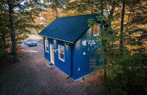 Oro-Medonte Cabin | Blue Dreams Of Lake Simcoe