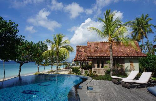 Penida Island Hotel | Blue Harbor Beachfront Villas & Resto