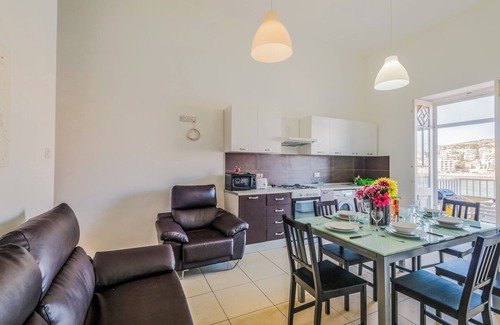 St. Paul's Bay Apartment | Blue Harbour 1 – Seafront Holiday 2-bedroom Apartment with terrace St Paul’s Bay