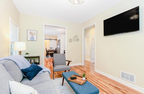 West Side Historic District House | Blue House on Blythe