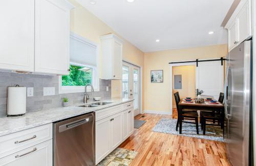 West Side Historic District House | Blue House on Blythe