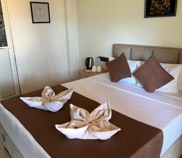 Ambalangoda Bed & Breakfast | Blue Maalu Resort