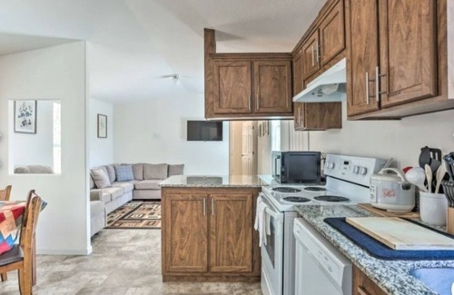 Mariposa House | Blue Mountainview welcomes long stays