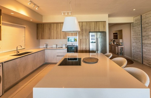 Pointe D'esny Apartment | Blue Nest - Premium Apartment by Horizon Holidays