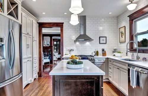 Lily Dale House | BLUE OAR LAKEHOUSE-Chautauqua-Lilydale-Luxury on the Lake
