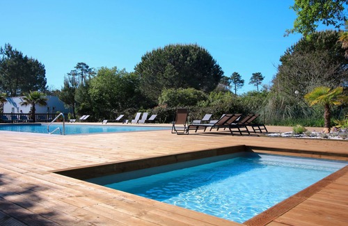 Ondres House | Blue Océan Cottage Pergola 4 by Interhome