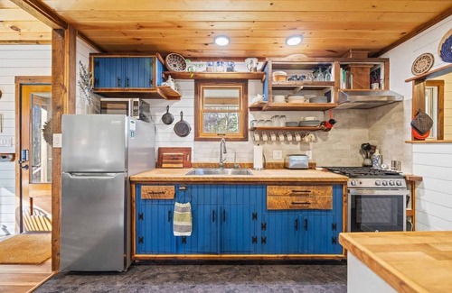Clifford Apartment | Blue Ridge Beech Cabin