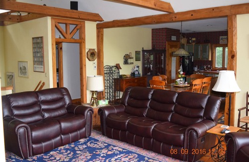 Canton House | Blue Ridge Mountain Getaway In Springdale Country Club (Gated Community)
