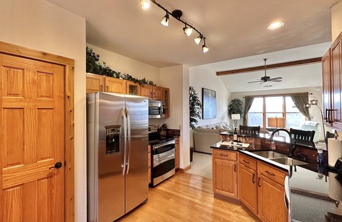 Mountain Air Condo | Blue Ridge Mountain Air Retreat with epic mountain views!