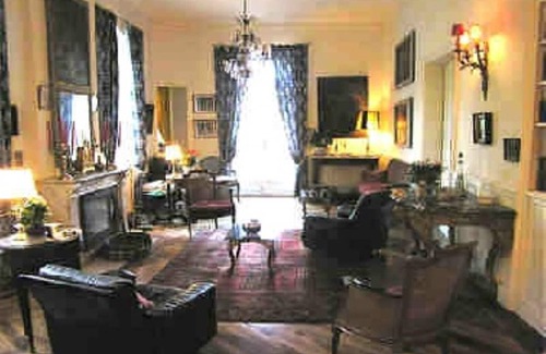 Bez-et-Esparon Bed & Breakfast | BLUE ROOM IN CHATEAUX MASSAL