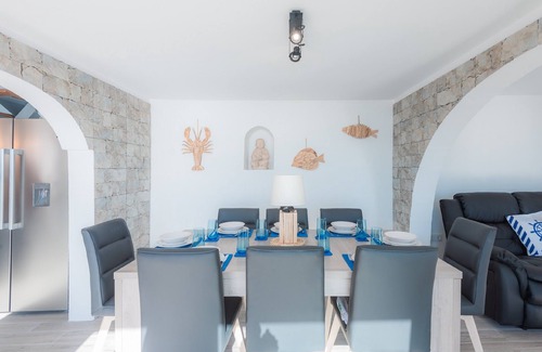 Calheta Villa | Blue Sea Villa. Private Heated Pool. Magnificent Ocean view. Quiet. Garden. AC