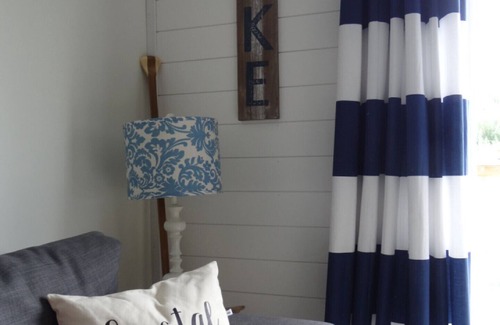 Crystal Beach House | Blue Skies Beach House (Long term stays available Nov-April)