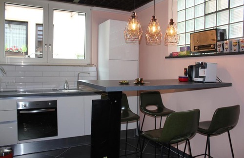 Fellbach Apartment | BLUE SKY-Suite