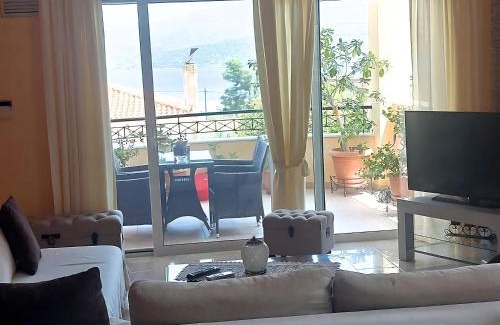 Loutra Oraias Elenis Villa | Blue Sunrise House - 230m from beach