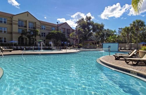 Florida Central Atlantic Coast Condo | Blue Tree Resort 2br suite, Saturday check-in