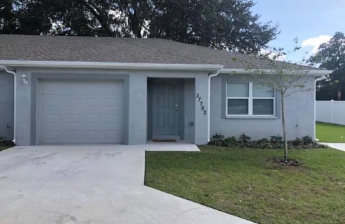 Zephyrhills West Apartment | Blue Vaca Getaway