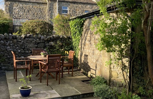 Langcliffe Cottage | Bluebell Cottage, Characterful Cottage in the Yorkshire Dales