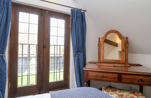 Kettleburgh Cottage | BLUEBELL, pet friendly, with a garden in Framlingham
