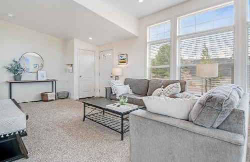 Sweetwater House | Bluebell Views