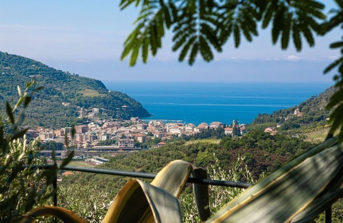 Levanto Apartment | Blueberry - Charming apartment, with panoramic terrace with a view over Levanto