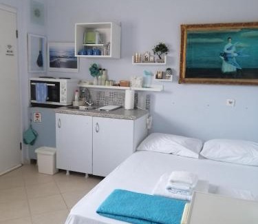Spata-Artemida Apartment | Bluefullstop-Μπλε Τελεία